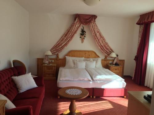 Table Hotel 3*