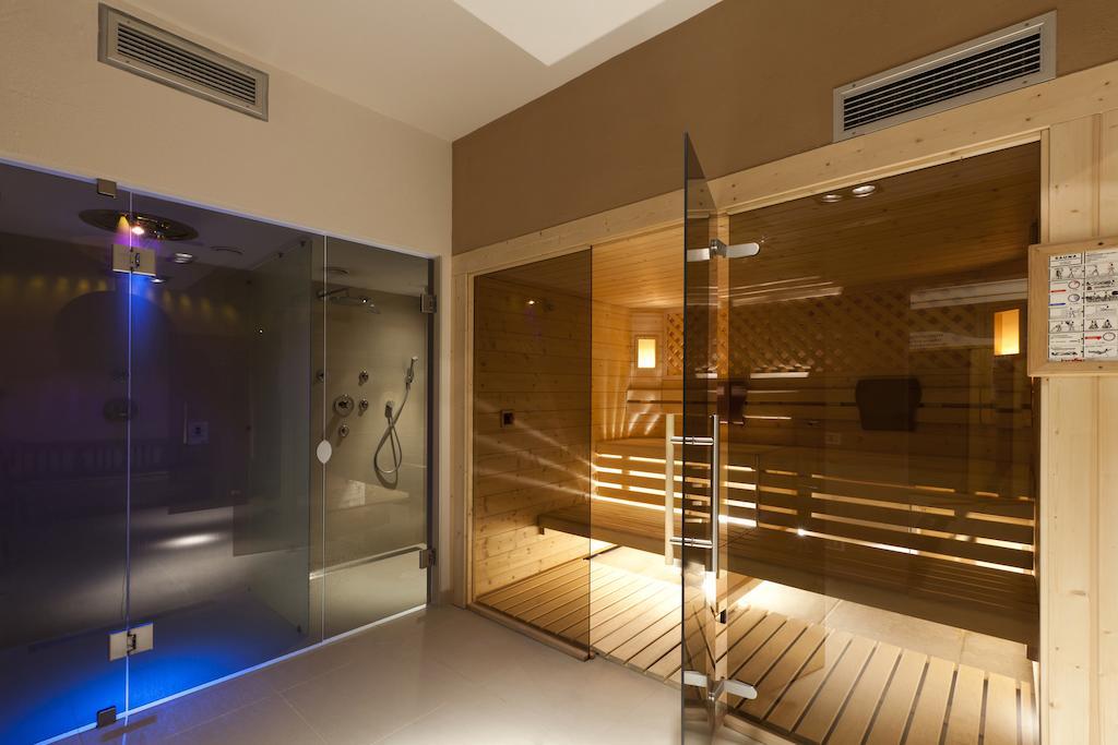 Table Hotel Corvara In Badia